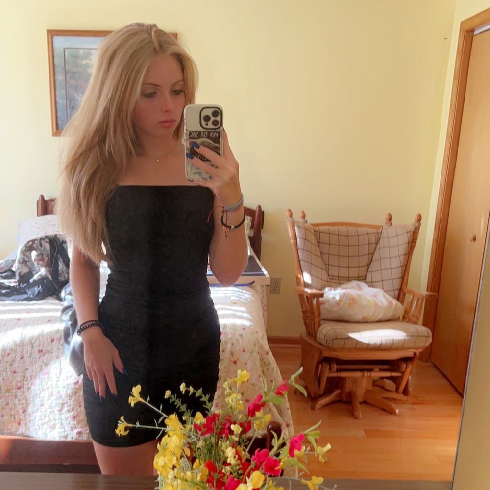 Meet your Posher, Olivia